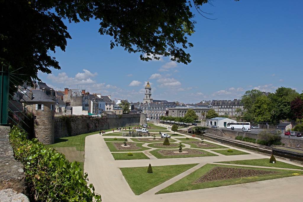 La cathédrale Saint-Pierre de Vannes morbihan bretagne frankrijk Stadsmuren normandie france citadelle erfgoed